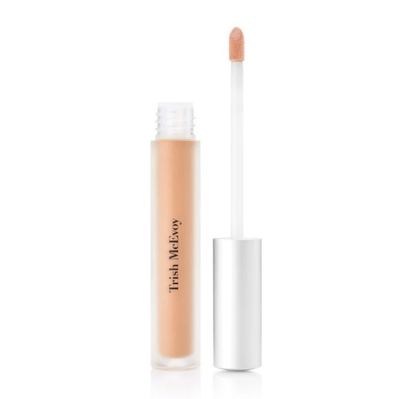 Trish McEvoy Other - Trish McEvoy Instant Eye Lift Shade 2